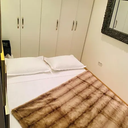 דירה Luxury Pool By Maryn *