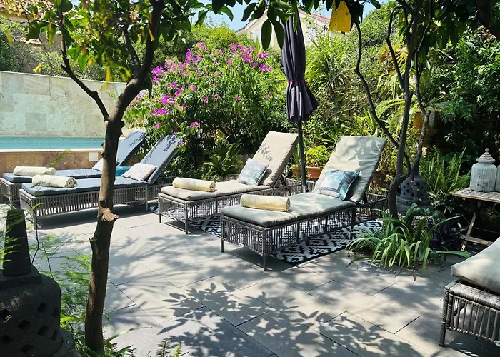 Daire Luxury Pool By Maryn *