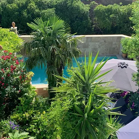 Lägenhet Luxury Pool By Maryn *