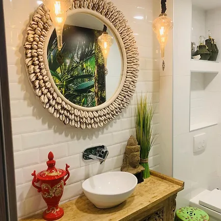 Lägenhet Luxury Pool By Maryn